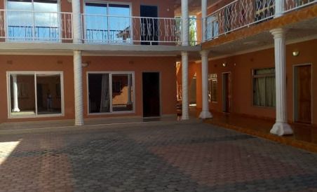Kamuboola Lodge - Housity