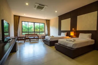 Leelawalai Rest Hotel Các khách sạn gần Wat Burapha