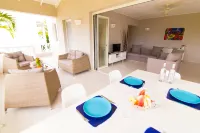 Tracadero Beach Club & Holidays Rentals