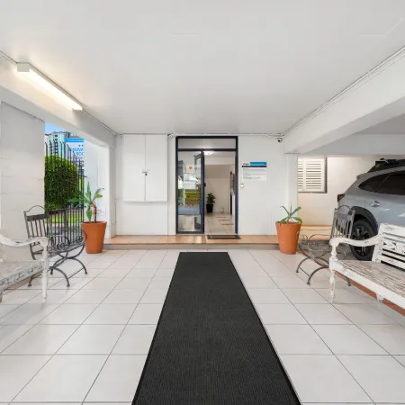 Hamilton Brisbane Airport Hotel
