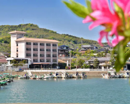 Yatomisou Hotels in Tara