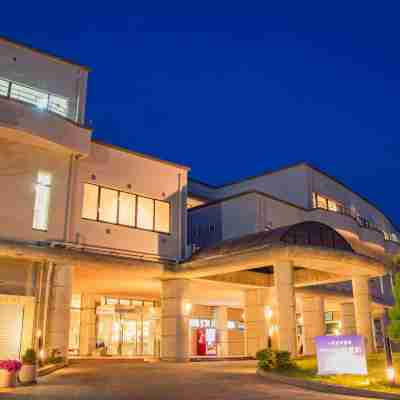 いそざき温泉 ホテルニュー白亜紀 Hotel Exterior