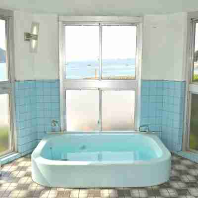 観光旅館 美奈都 Rooms