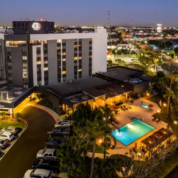 DoubleTree by Hilton Carson