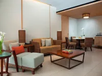 Courtyard by Marriott Bali Seminyak Resort Hotels near Double Six
