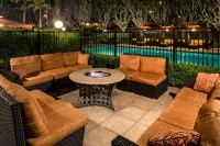 DoubleTree by Hilton Carson - Pools