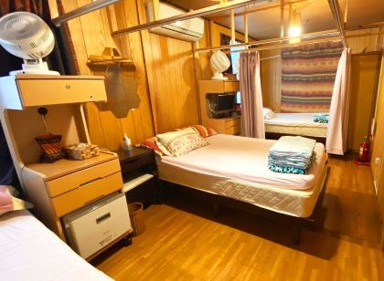 게스트 하우스 이챠리바쵸데