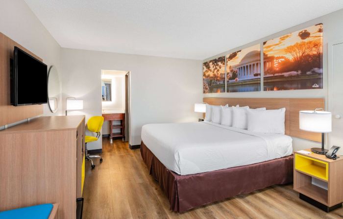 Days Inn by Wyndham Charlottesville/University Area