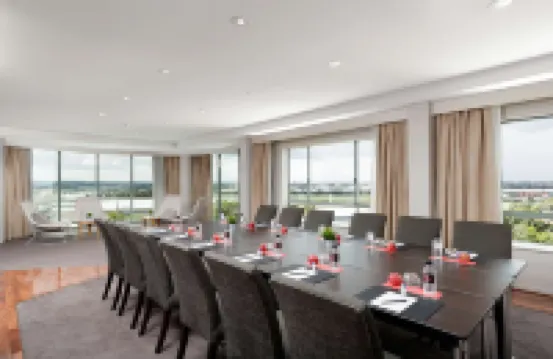 Rydges Parramatta an EVT hotel