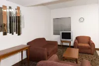 Super 8 by Wyndham Pompano Beach
