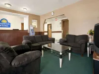 Days Inn & Suites by Wyndham Romeoville Hotels in Will County
