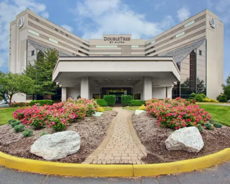 DoubleTree by Hilton Hotel Newark Airport Hotels in Newark