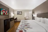 Red Roof Inn & Suites Thomasville