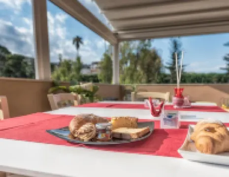 Porta Nazionale Dependance