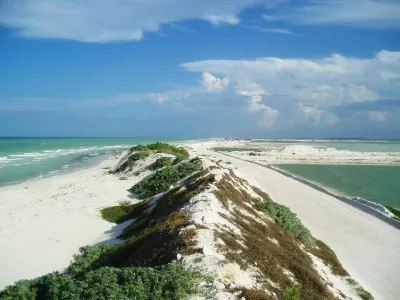 Hacienda Antigua Villa, 50m from Sandy Beach Hotels near The Coloradas
