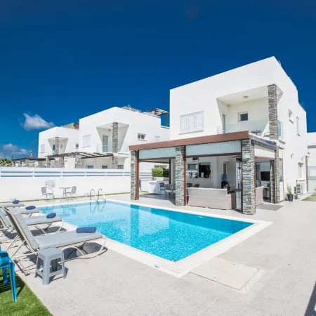 Protaras Holiday Villa An8