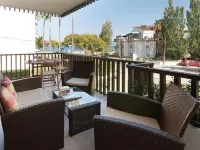 Apartment for 6 Persons, with Swimming Pool, Near the Beach