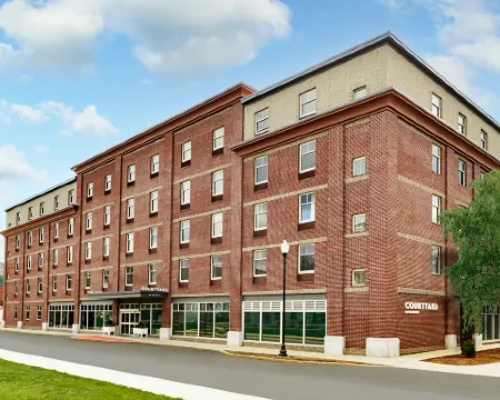 Courtyard Keene Downtown Hotels in Keene