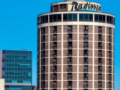 Radisson Hotel Duluth-Harborview
