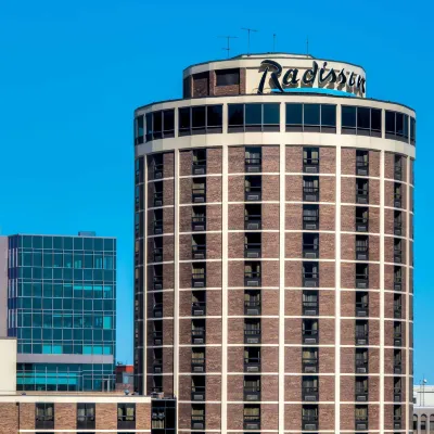 Radisson Hotel Duluth-Harborview Hoteles cerca de Amsoil Arena