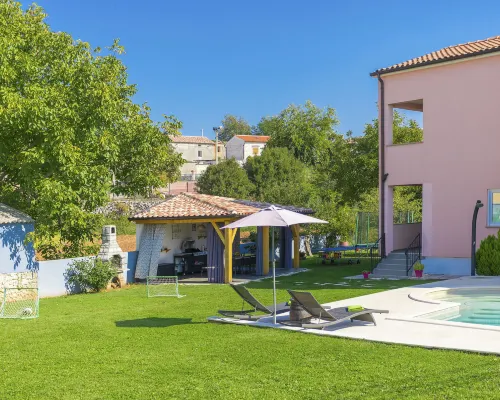 Paus Hotels in Barban