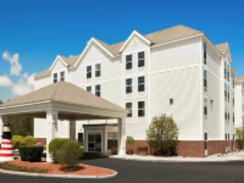 Hampton Inn Waterville Hotels in Waterville
