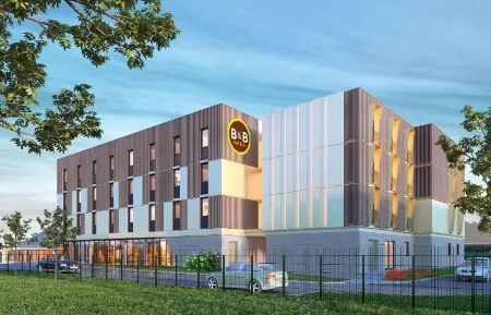 B&B Hotel Compiègne Отели рядом с достопримечательностью «Парк Сонжон»