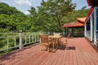 Hadong Nuran Garden Pension Hotels in Hadong-gun