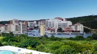 Adonis Cupecoy Hotels in Lowlands
