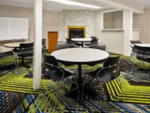 Magnuson Hotel Detroit Airport Hotels in Romulus