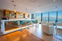 Blaauwberg Beach Hotel Hotels in Bloubergstrand