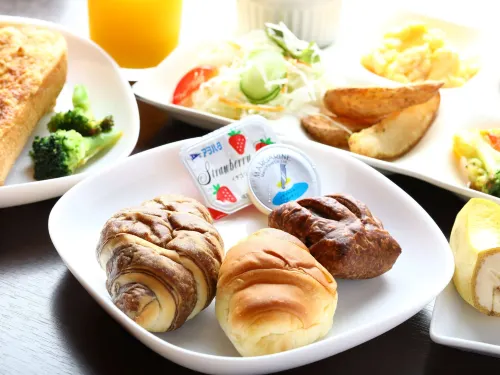 KOKO HOTEL Himeji Castle(formerly Hotel Wing Himeji） Mahlzeiten Photos