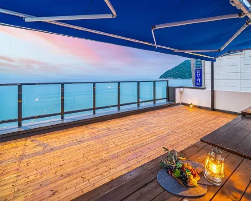 Geoje Island C&Moon Pension โรงแรมใกล้สะพานเชื่อมปูซาน-เกาะเจ