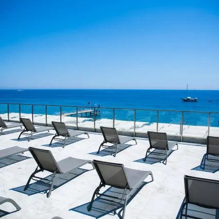 Sailor's Beach Club