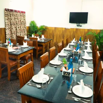 SS Silver Oaks Resort