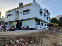 Hotel New Golden Veena