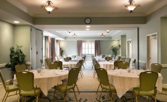 Homewood Suites by Hilton Charleston Airport