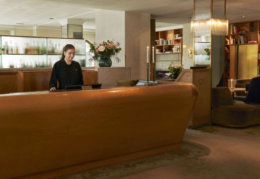 호텔 디플로맷 전경