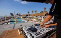 FRii Resort Gili Trawangan - Beach resorts
