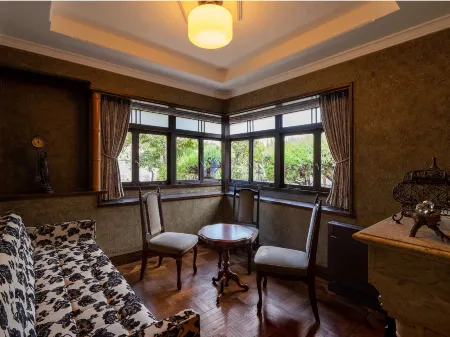 Sakainoma Hotel Hama (Former Fukui Residence) Отели рядом со станцией JR Higashi-Hagoromo station