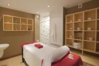 Local Stay Hotel, BW Signature Collection - spa