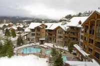 First Tracks Lodge Hotels in Whistler