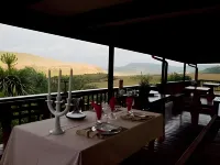 Acra-Retreat Mountain View Lodge Hotels in Emgwenya