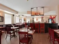 Quality Inn & Suites Edmonton International Airport - Breakfast