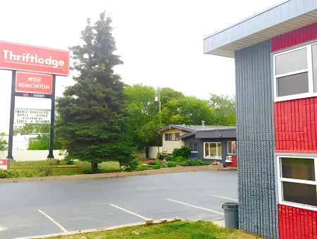 Thriftlodge Edmonton