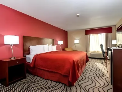 Quality Inn & Suites Altoona - des Moines فنادق في Altoona