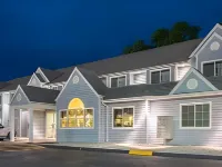 Microtel Inn & Suites by Wyndham Sainte Genevieve Hotels in Prairie du Rocher Precinct