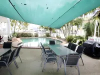 Colonial Rose Motel Hotels in Garbutt