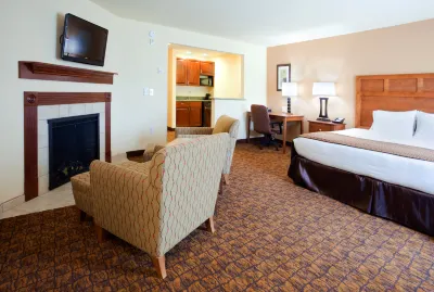 Holiday Inn Express & Suites Mount Airy Hotels in Mount Airy