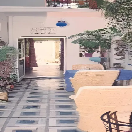 Priya Guest House